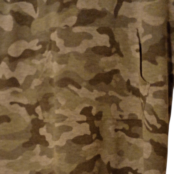 Jane & Delancey - Sweatshirt Dress Grey Camouflage Short Sleeve, Pockets, Size M - Picture 11 of 13